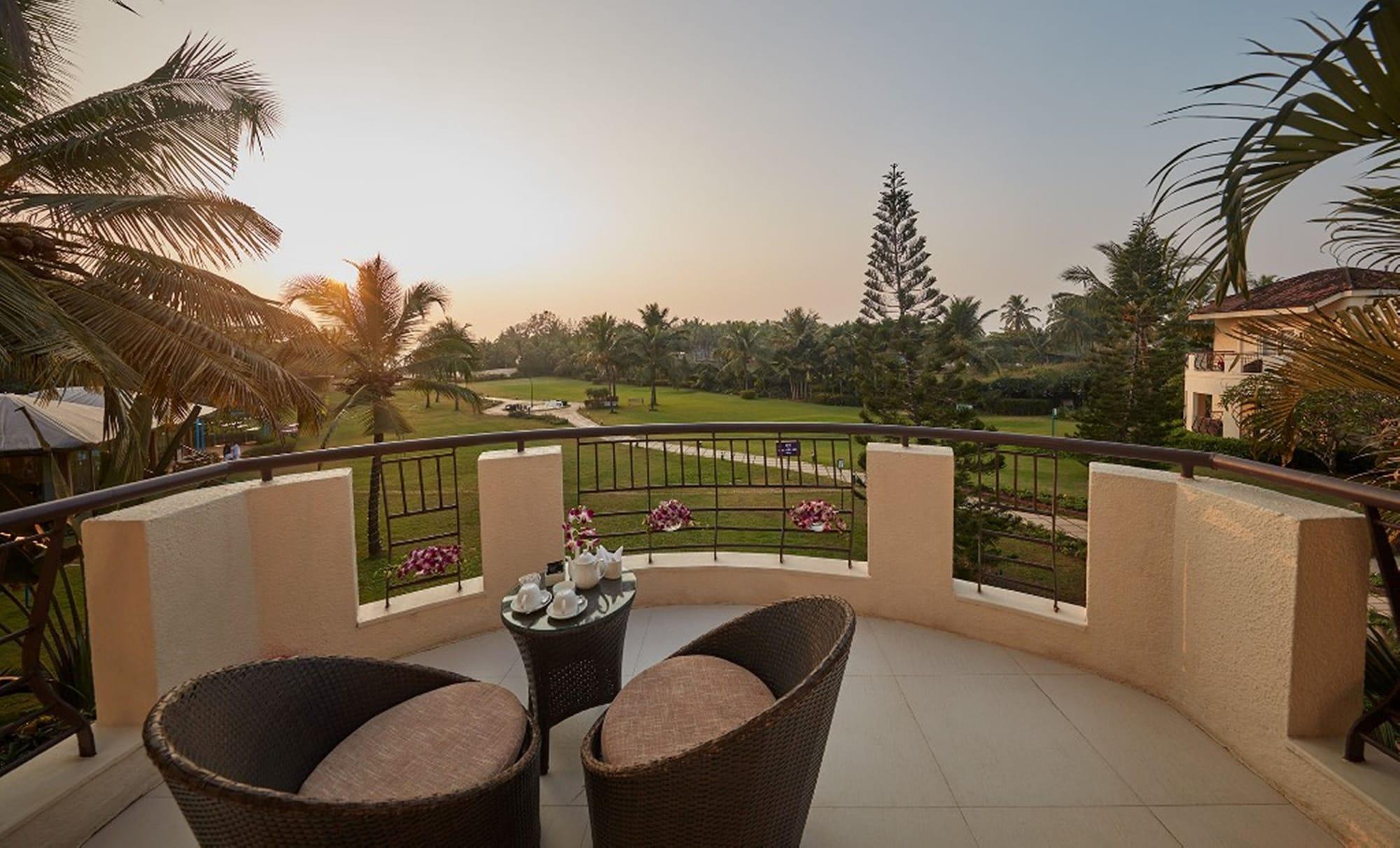 Royal Orchid Beach Resort & Spa, Utorda Beach Goa Exterior foto