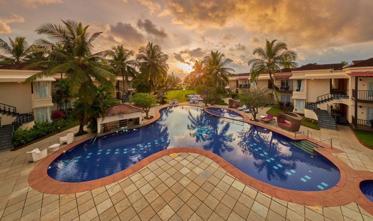 Royal Orchid Beach Resort & Spa, Utorda Beach Goa Exterior foto