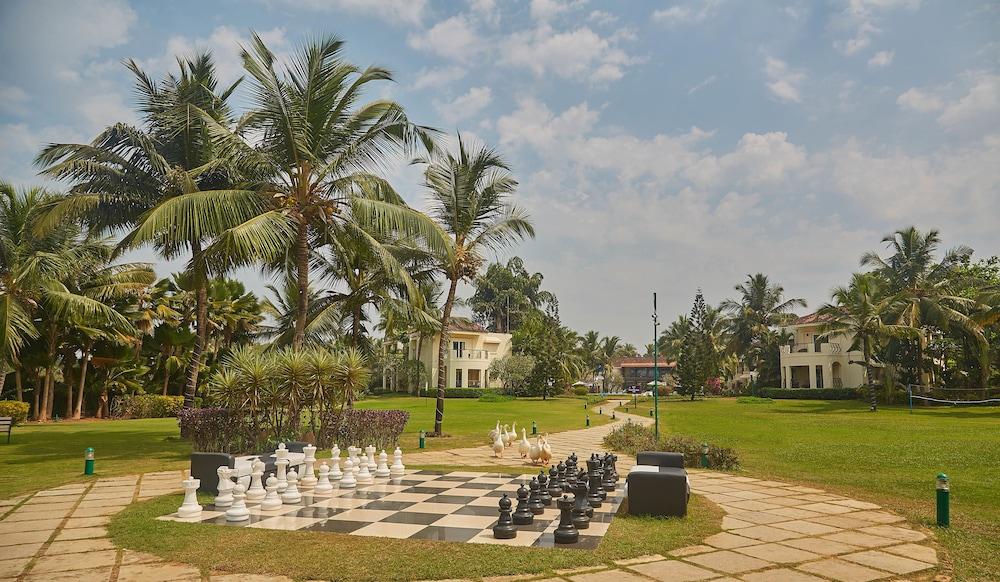Royal Orchid Beach Resort & Spa, Utorda Beach Goa Exterior foto